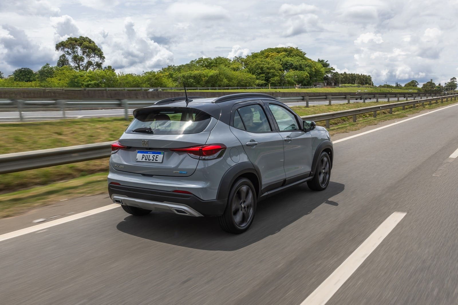 FIAT PULSE HYBRID, foto 3
