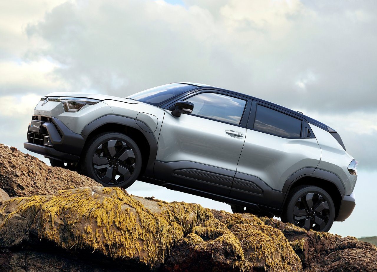 2025 - SUZUKI e VITARA, foto 3