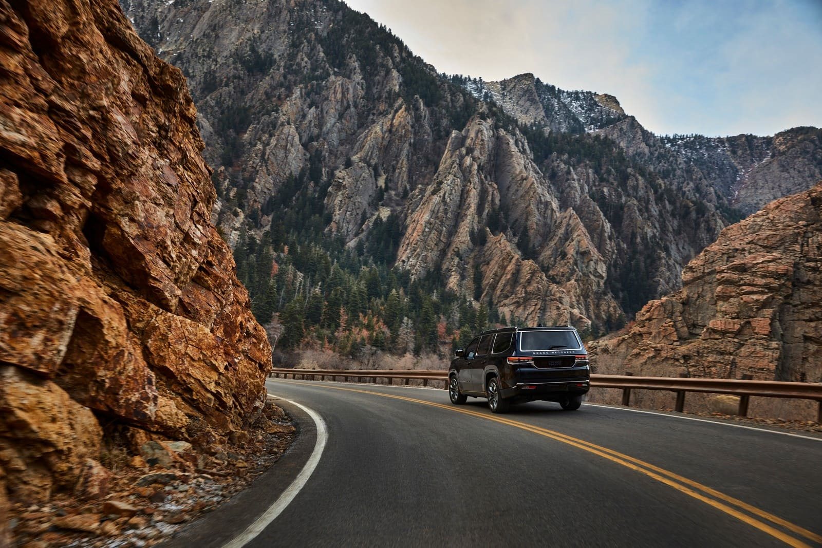 JEEP GRAND WAGONEER, foto 16