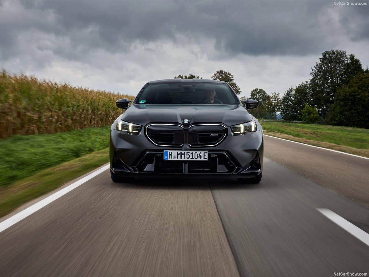 2025 - BMW M5 SEDAN FROZEN BLACK, foto 60