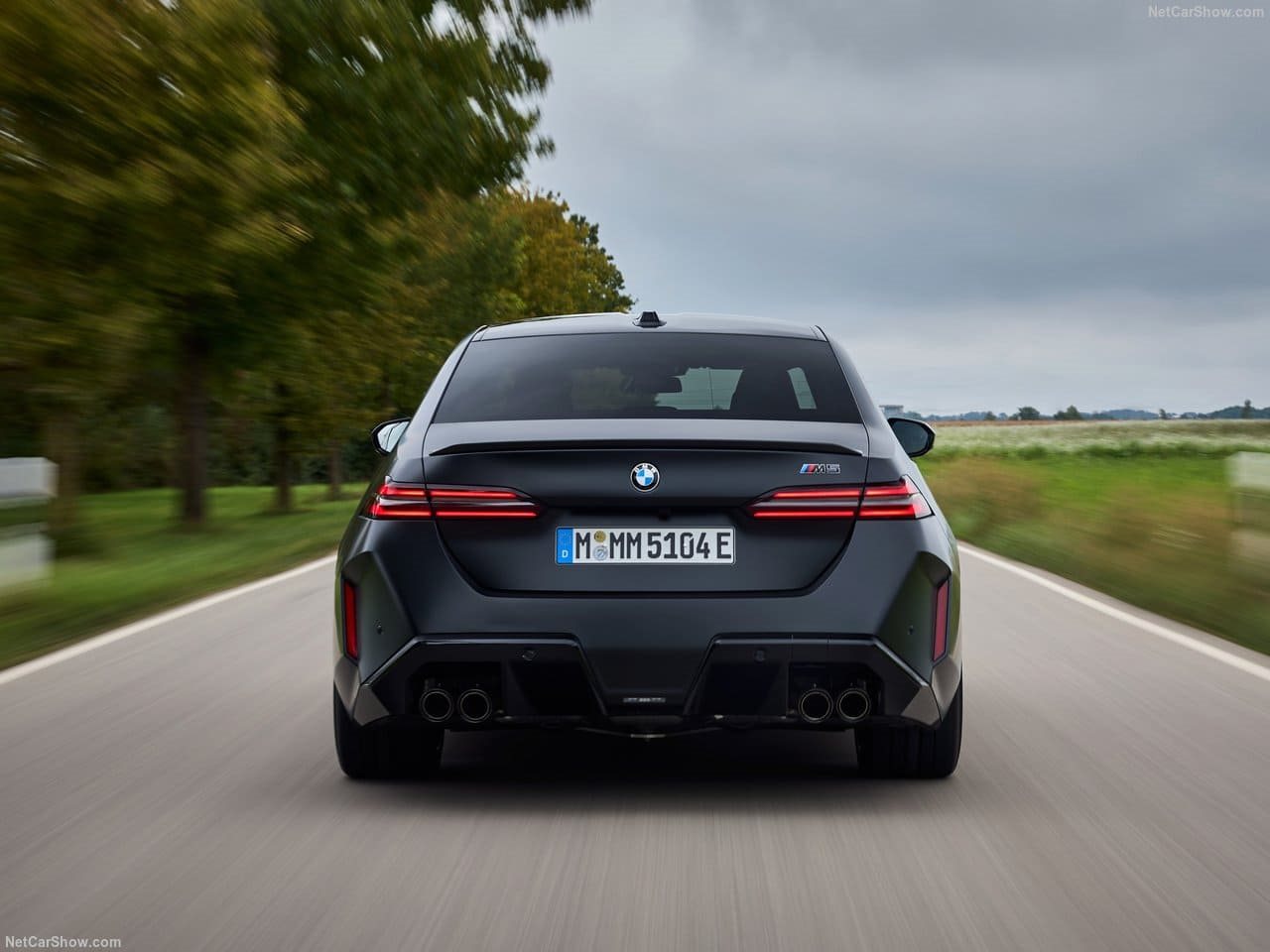 2025 - BMW M5 SEDAN FROZEN BLACK, foto 65