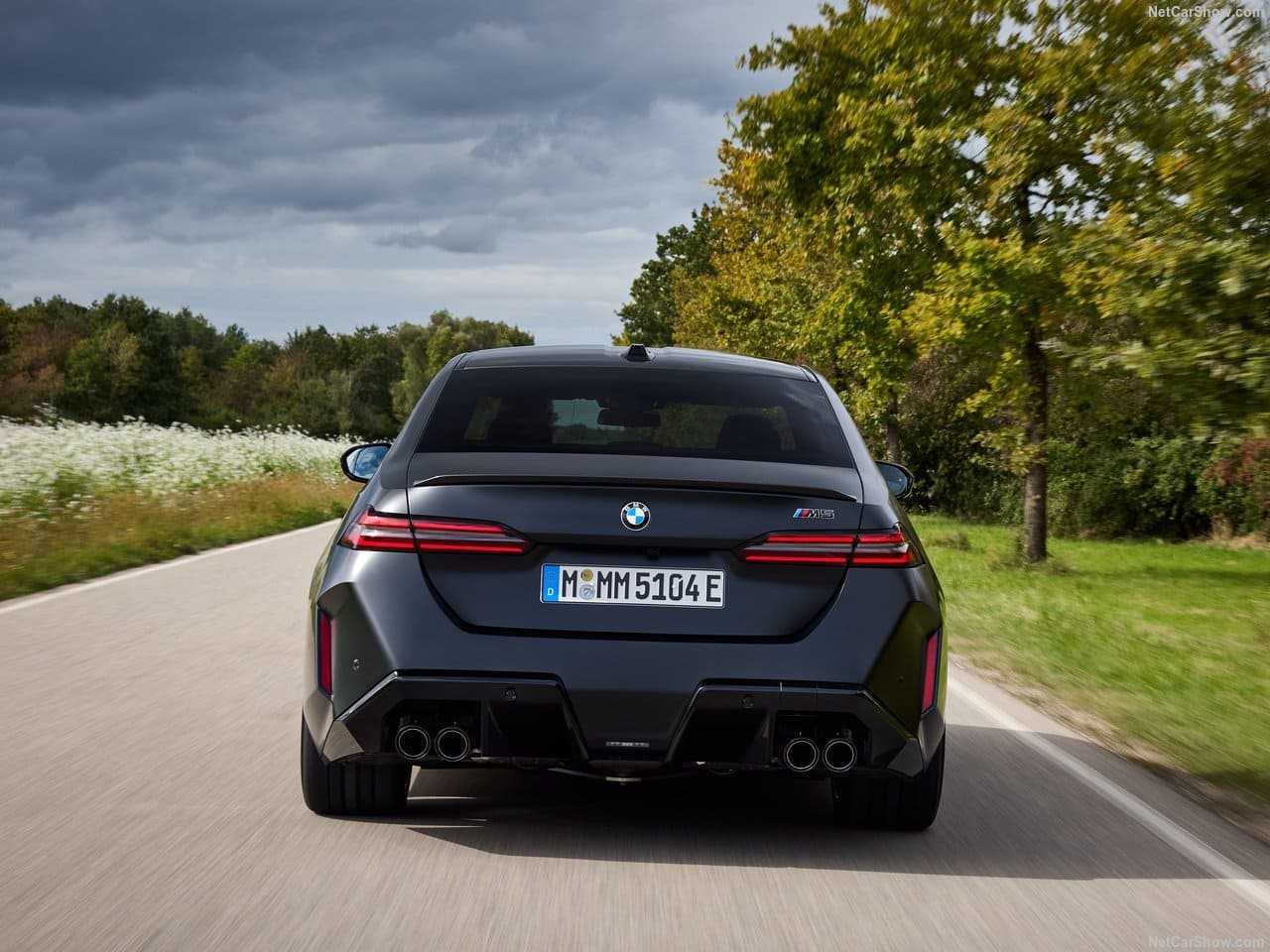 2025 - BMW M5 SEDAN FROZEN BLACK, foto 66