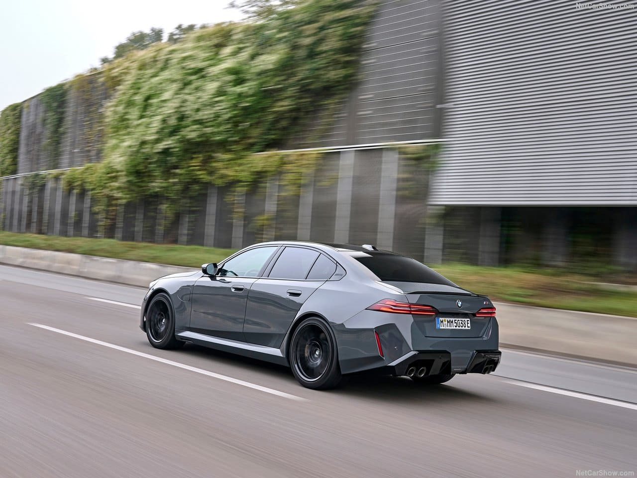 2025 - BMW M5 SEDAN GRIGIO TELESTO, foto 52