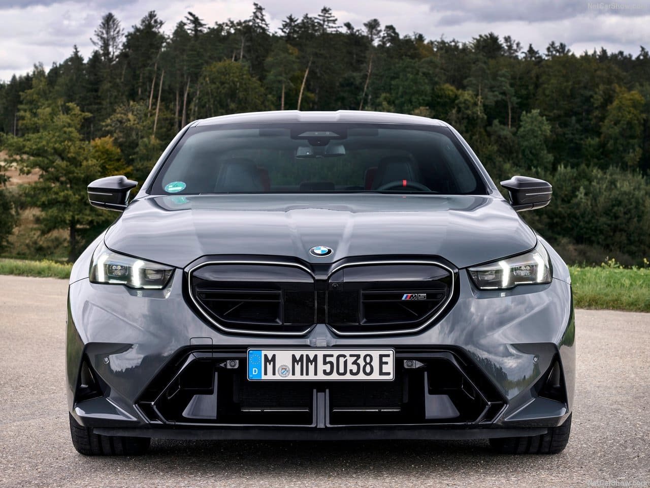 2025 - BMW M5 SEDAN GRIGIO TELESTO, foto 53