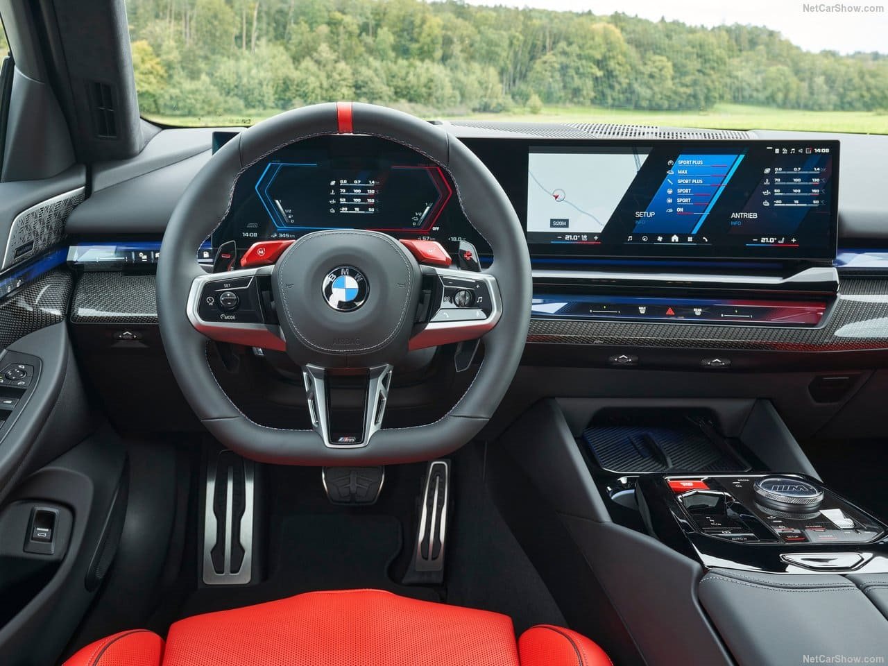 2025 - BMW M5 SEDAN GRIGIO TELESTO, foto 61
