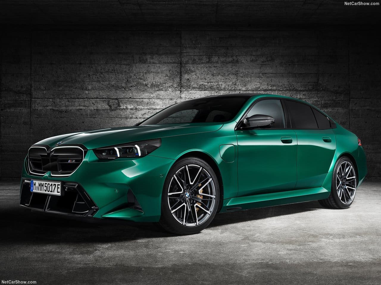 2025 - BMW M5 SEDAN ISLE OF MAN GREEN, foto 102