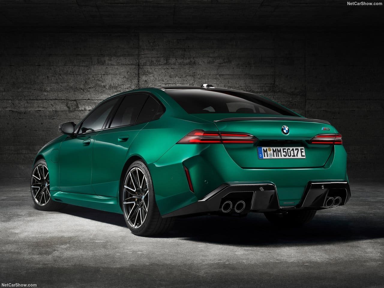 2025 - BMW M5 SEDAN ISLE OF MAN GREEN, foto 105