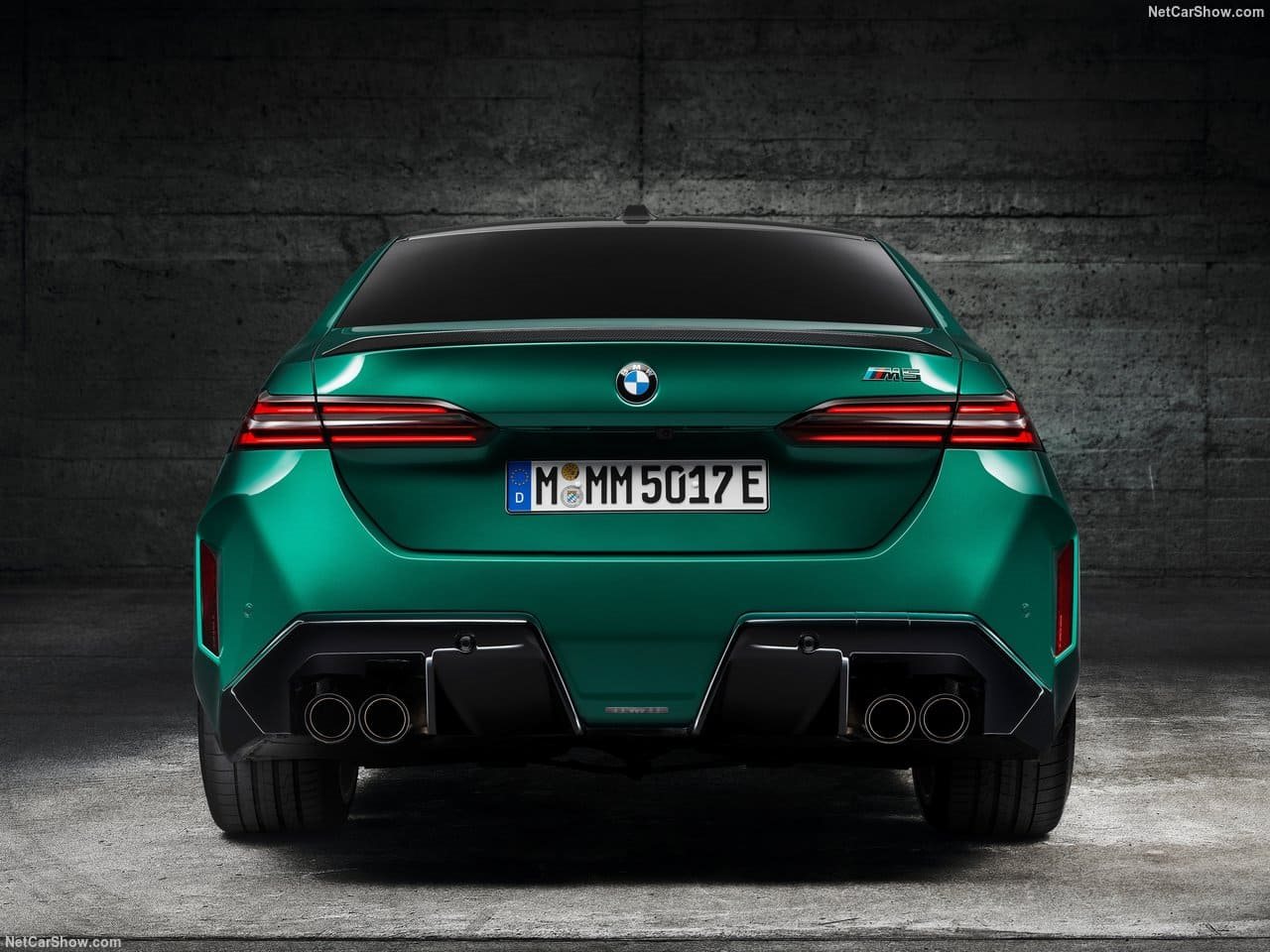 2025 - BMW M5 SEDAN ISLE OF MAN GREEN, foto 107