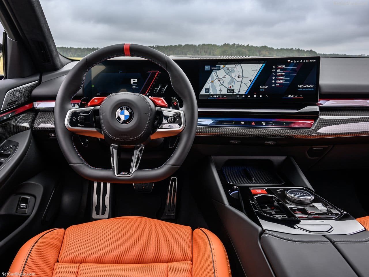 2025 - BMW M5 SEDAN ISLE OF MAN GREEN, foto 108