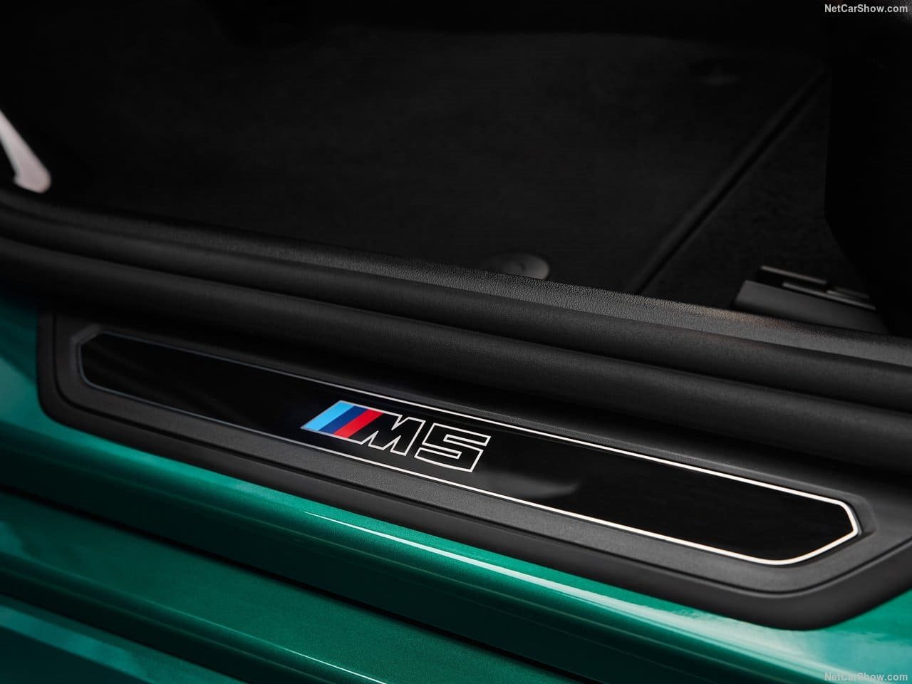 2025 - BMW M5 SEDAN ISLE OF MAN GREEN, foto 133