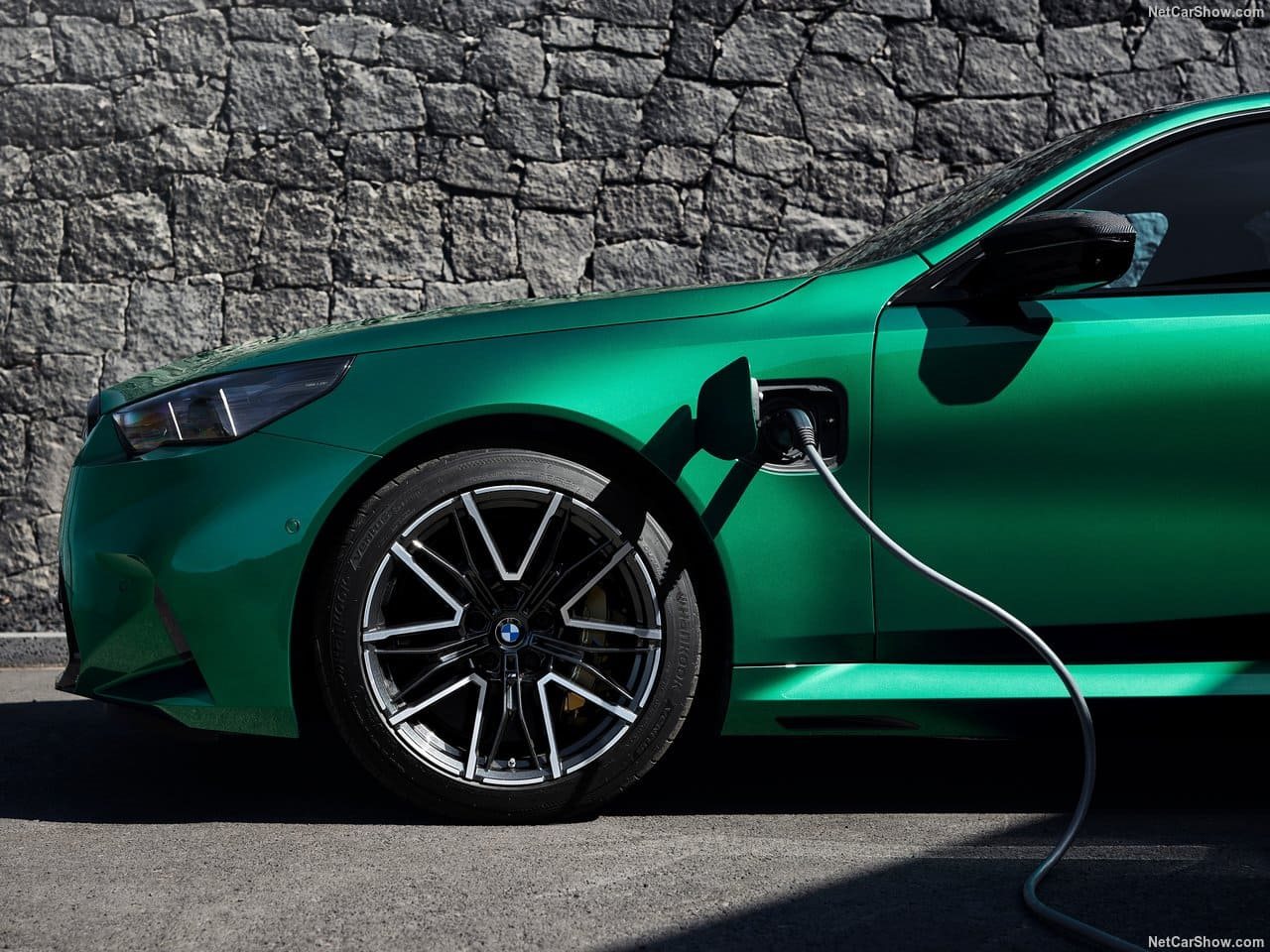 2025 - BMW M5 SEDAN ISLE OF MAN GREEN, foto 149
