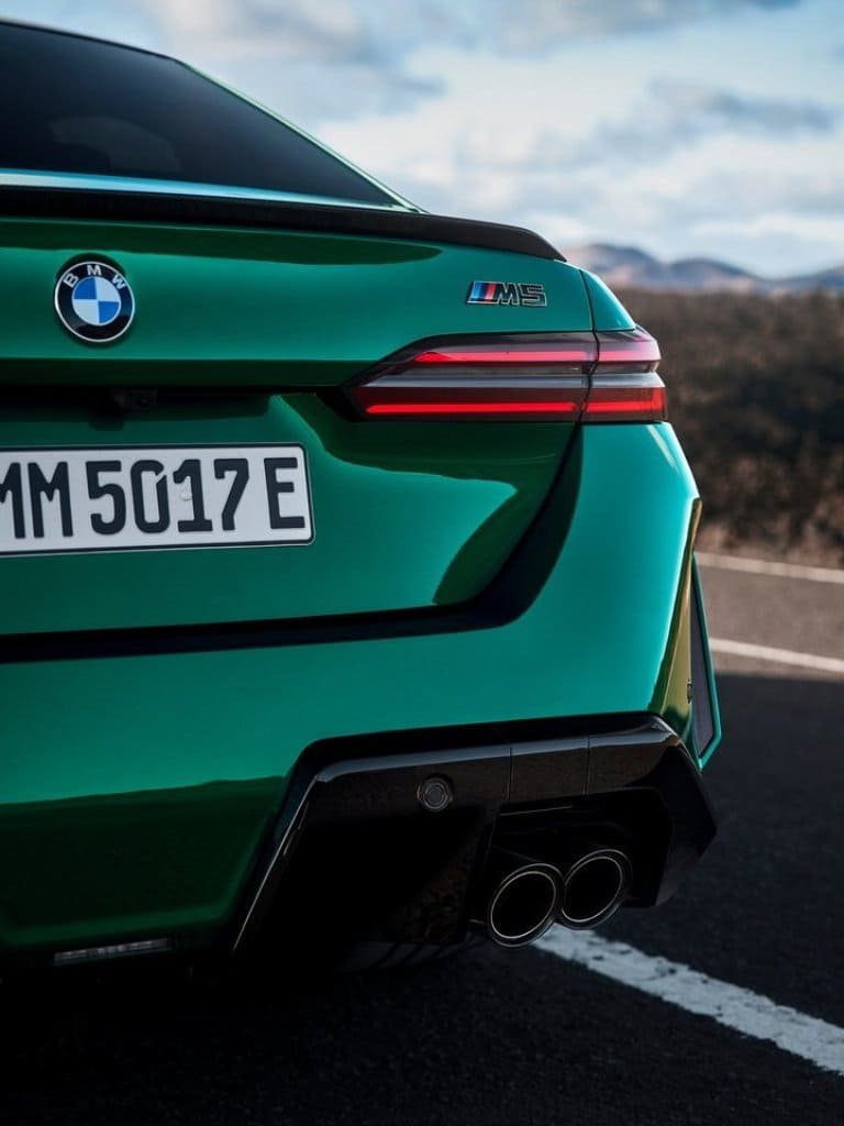 2025 - BMW M5 SEDAN ISLE OF MAN GREEN, foto 179