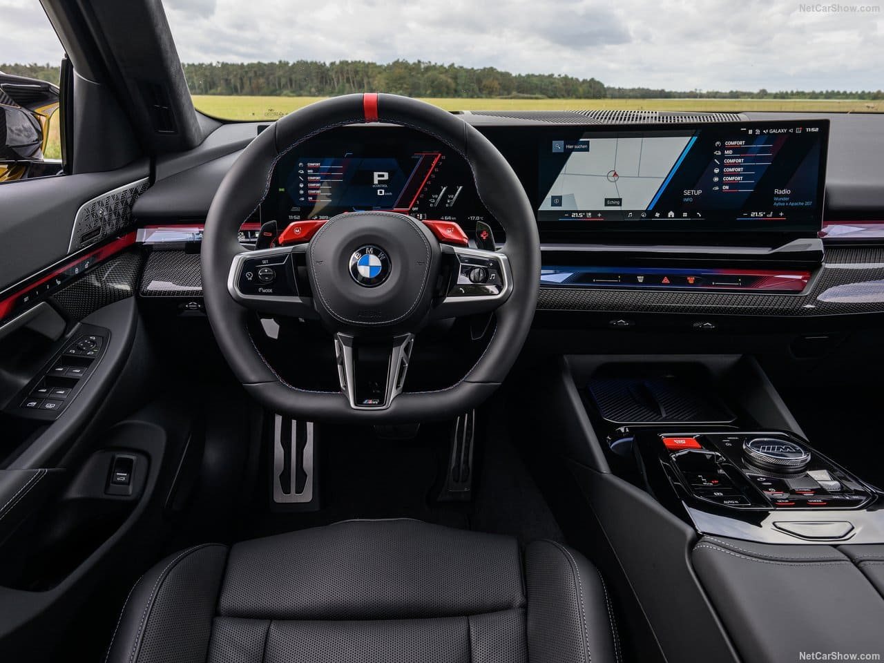 2025 - BMW M5 SEDAN SPEED YELLOW, foto 65