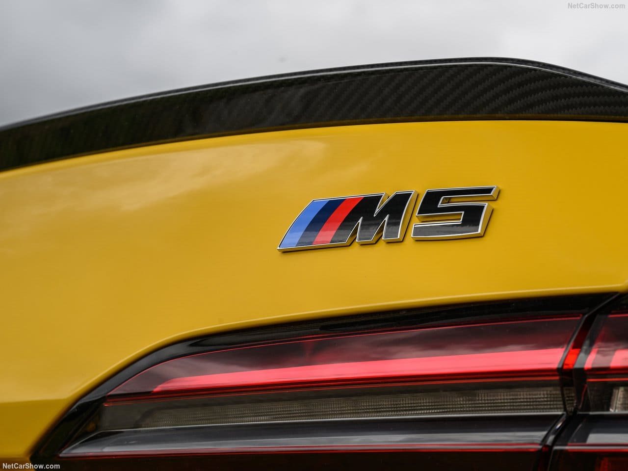 2025 - BMW M5 SEDAN SPEED YELLOW, foto 81