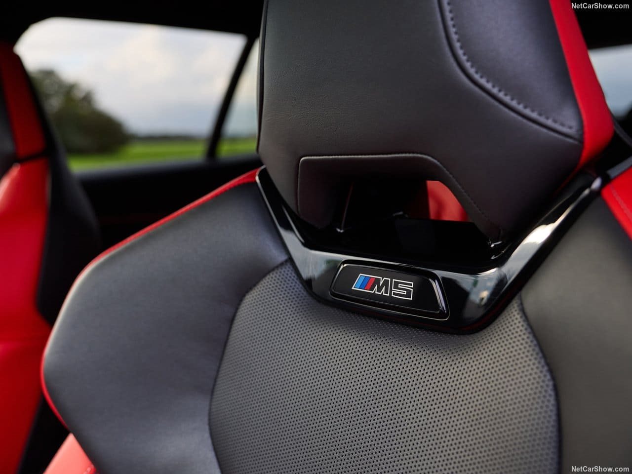 2025 - BMW M5 TOURING DRAGON FIRE RED, foto 87