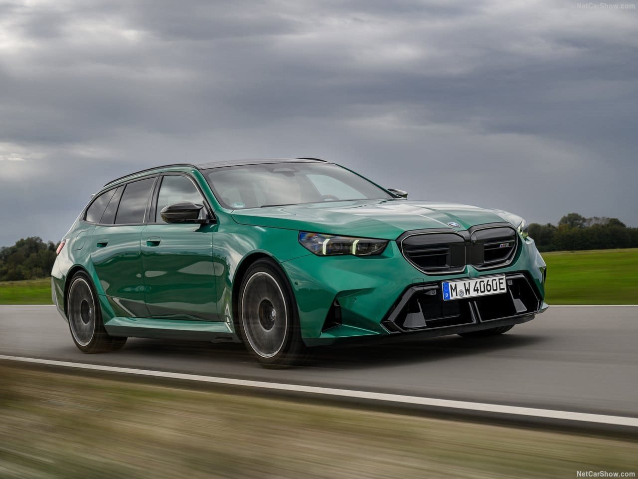 2025 - BMW M5 TOURING ISLE OF MAN GREEN, foto 22