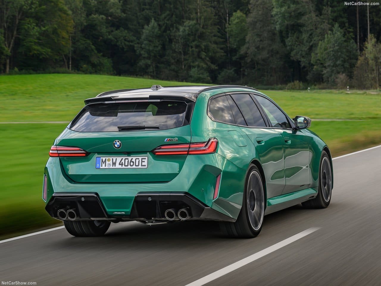 2025 - BMW M5 TOURING ISLE OF MAN GREEN, foto 53
