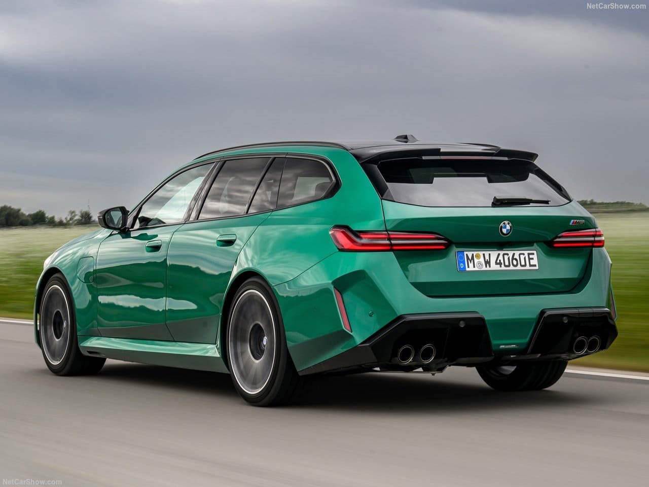 2025 - BMW M5 TOURING ISLE OF MAN GREEN, foto 55