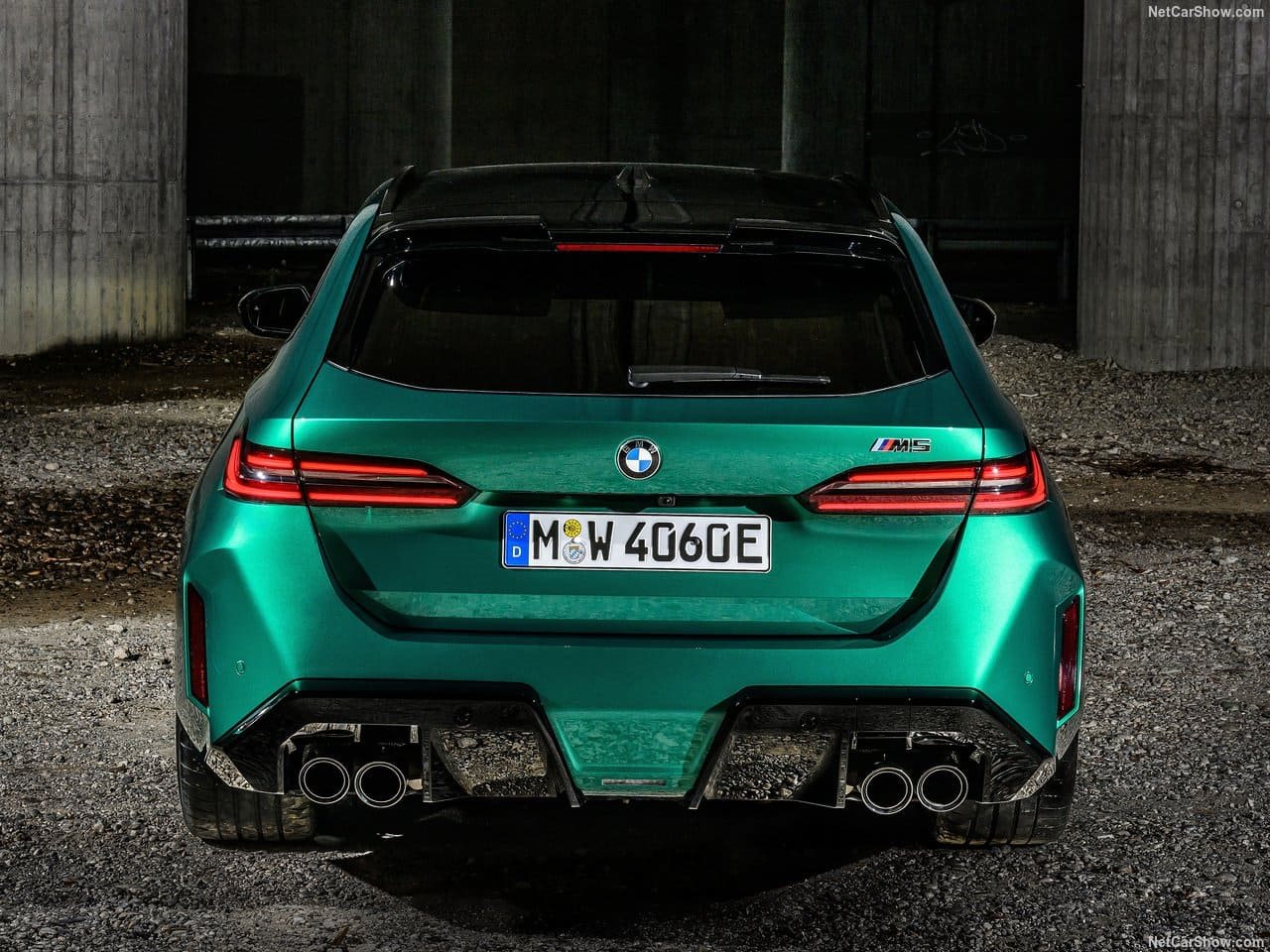 2025 - BMW M5 TOURING ISLE OF MAN GREEN, foto 68