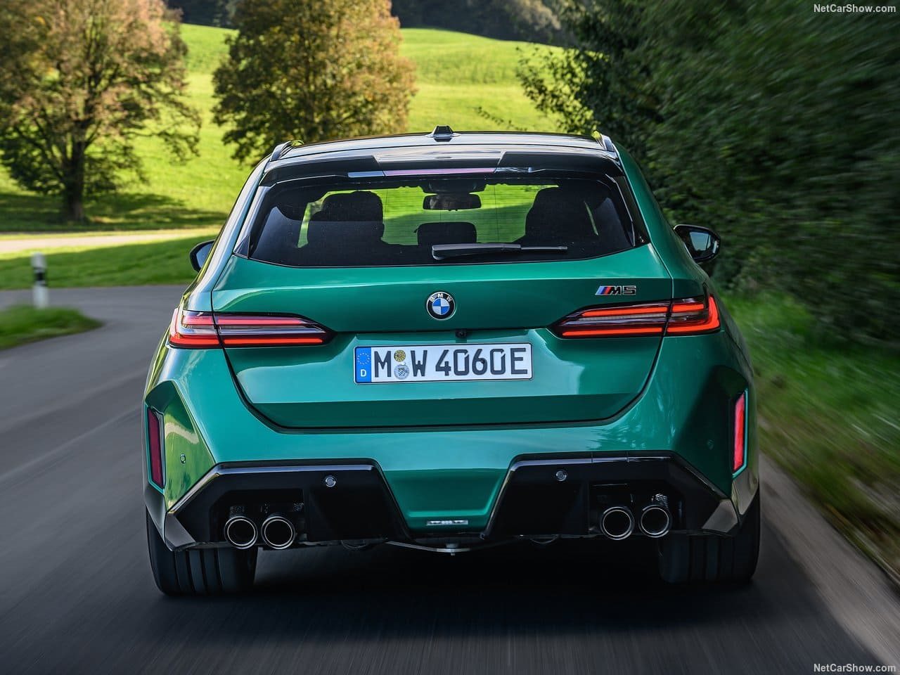 2025 - BMW M5 TOURING ISLE OF MAN GREEN, foto 69