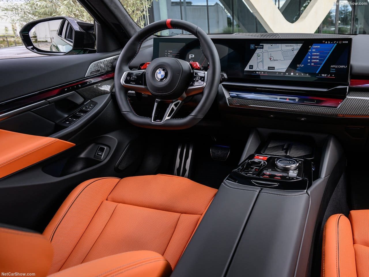 2025 - BMW M5 TOURING ISLE OF MAN GREEN, foto 72