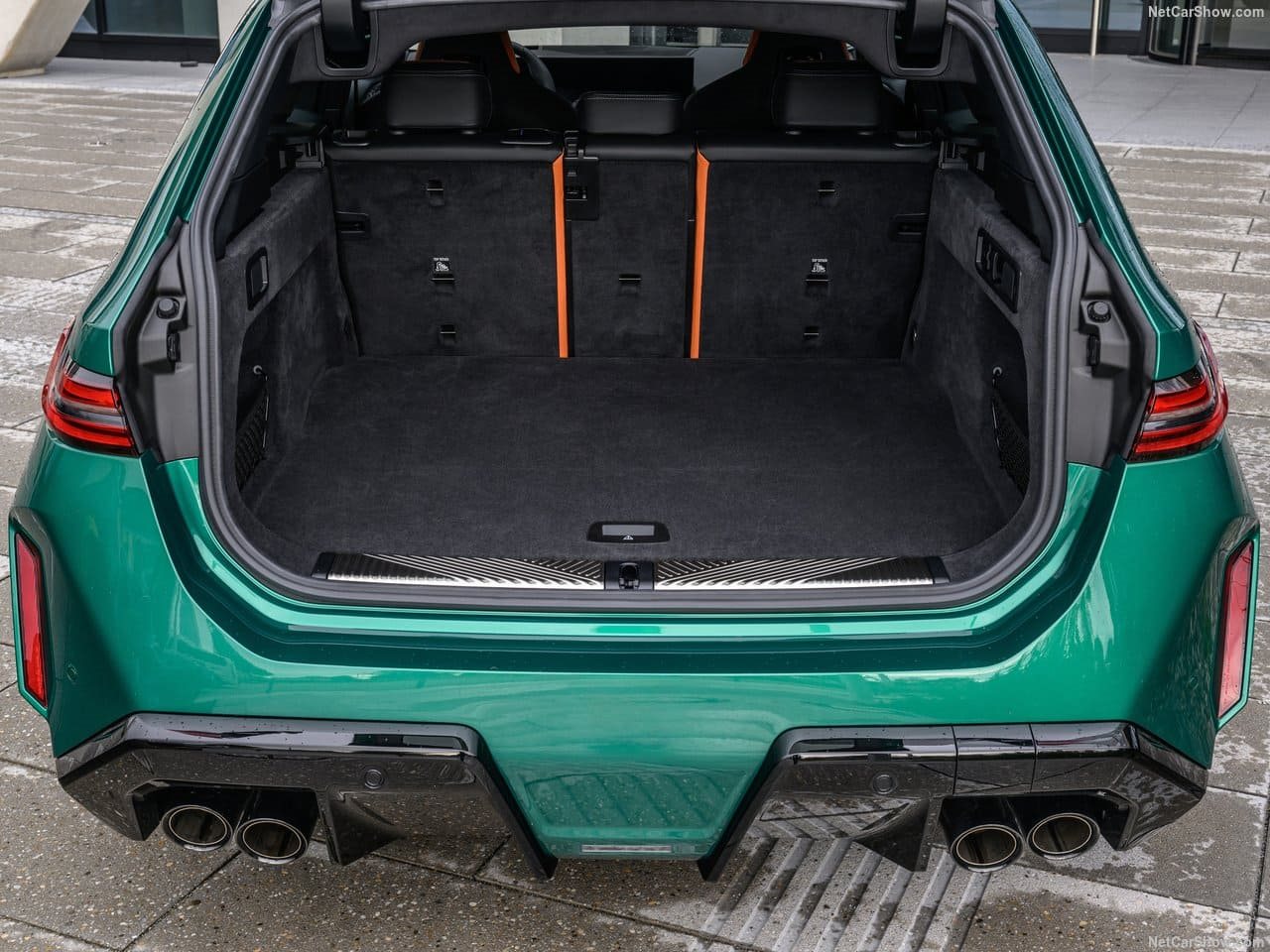 2025 - BMW M5 TOURING ISLE OF MAN GREEN, foto 84
