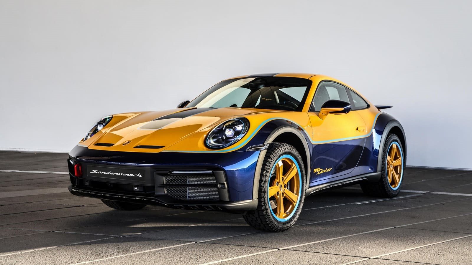 PORSCHE 911 DAKAR SONDERWUNSCH, foto 3