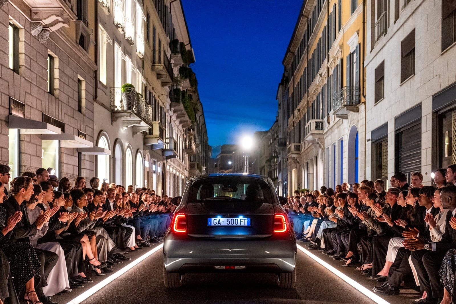 FIAT 500e GIORGIO ARMANI COLLECTOR’S EDITION, foto 10