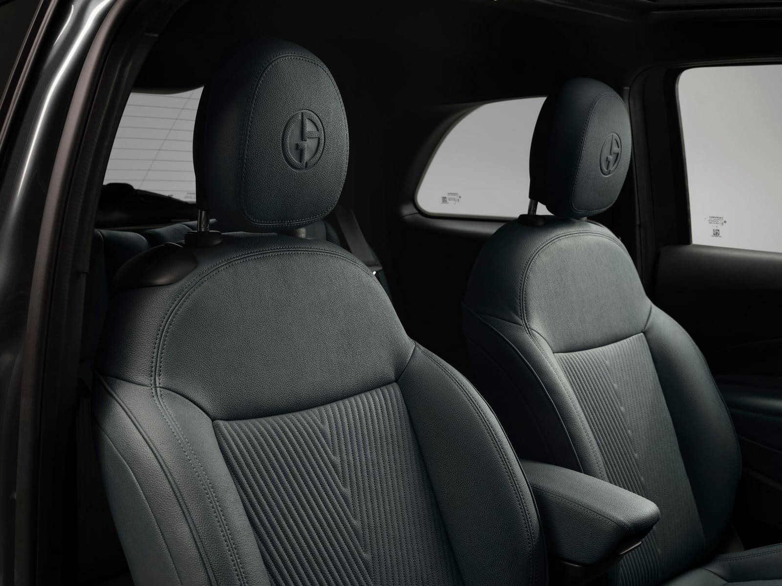 FIAT 500e GIORGIO ARMANI COLLECTOR’S EDITION, foto 42