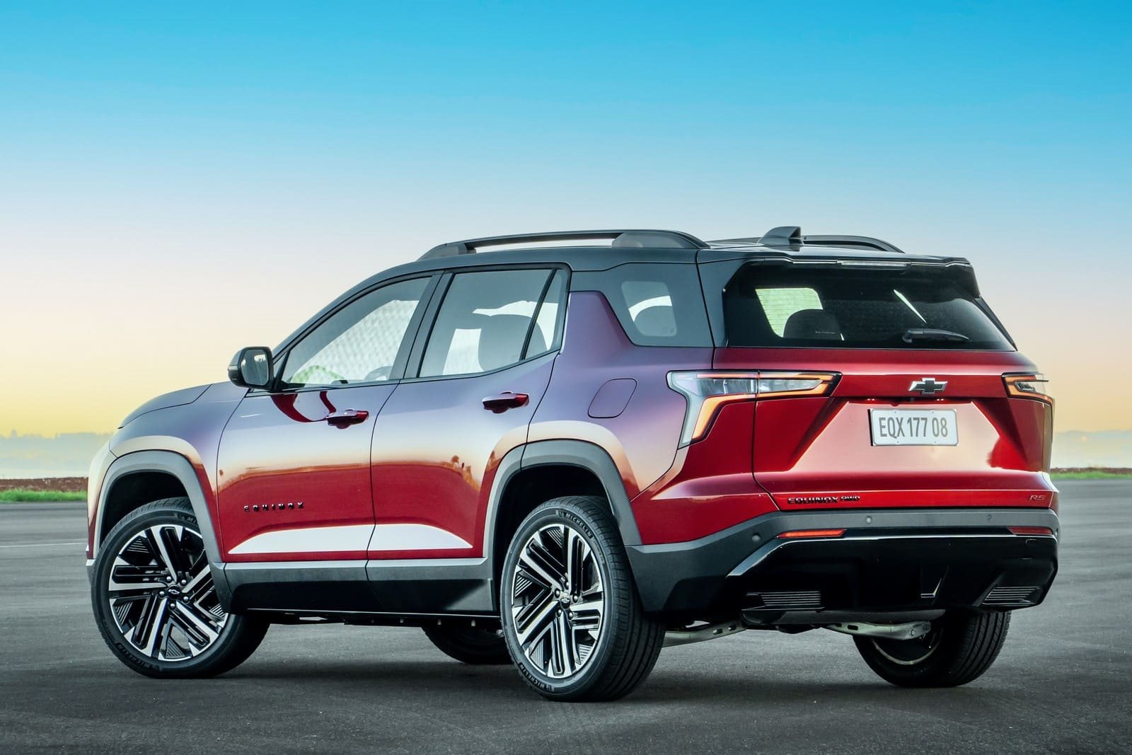 2025 - CHEVROLET EQUINOX TURBO RS, foto 2
