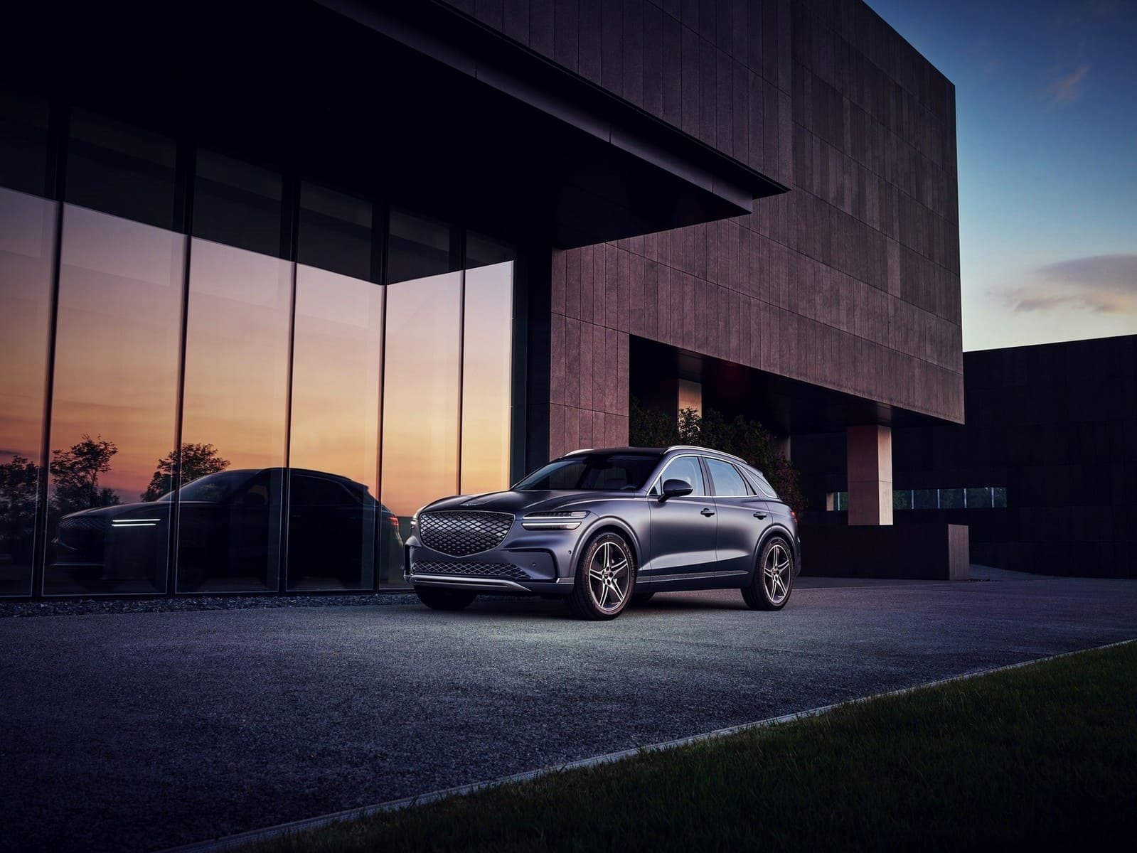 GENESIS ELECTRIFIED GV70, foto 1