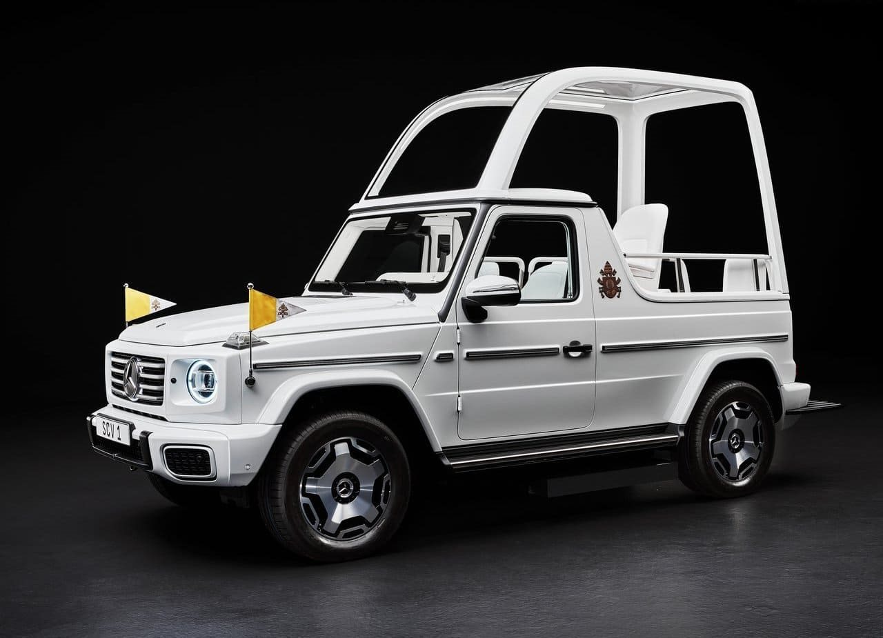 2025 - MERCEDES-BENZ G 580 EQ POPEMOBILE, foto 1