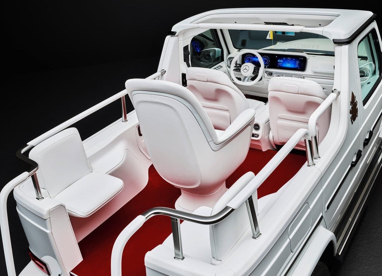 2025 - MERCEDES-BENZ G 580 EQ POPEMOBILE, foto 10