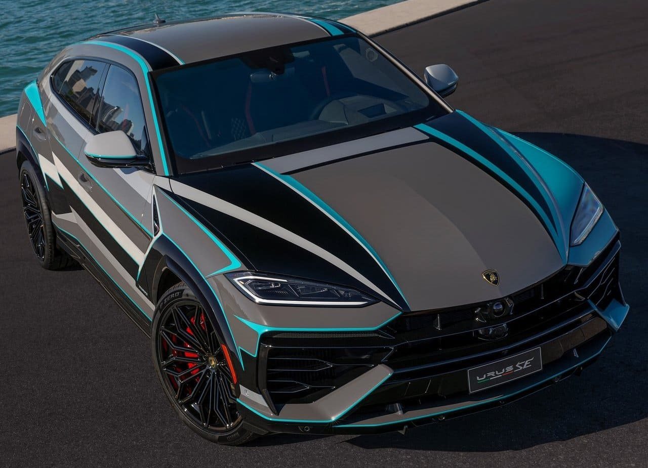 LAMBORGHINI URUS SE MIAMI ART BASEL, foto 5
