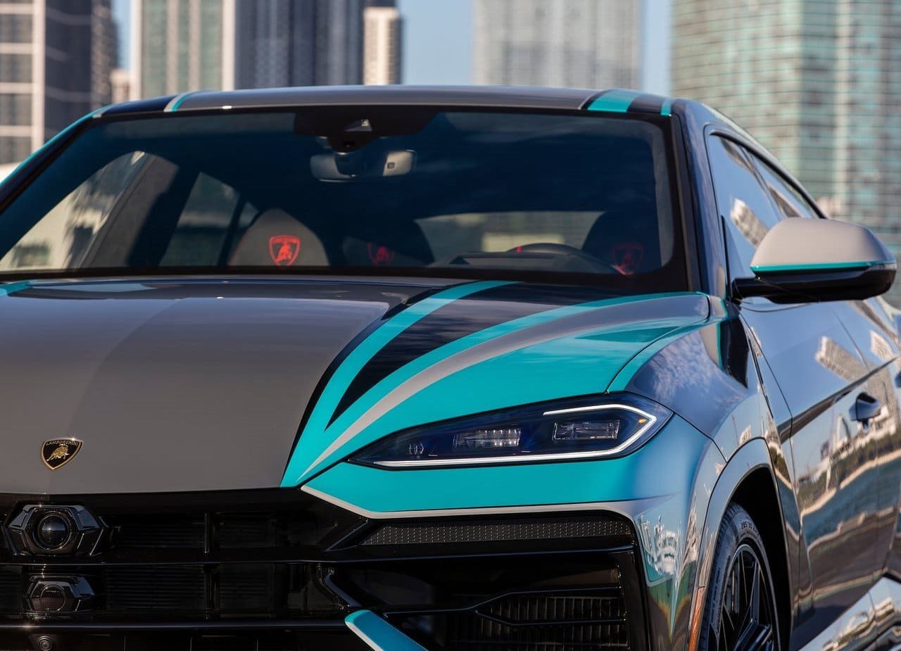 LAMBORGHINI URUS SE MIAMI ART BASEL, foto 25