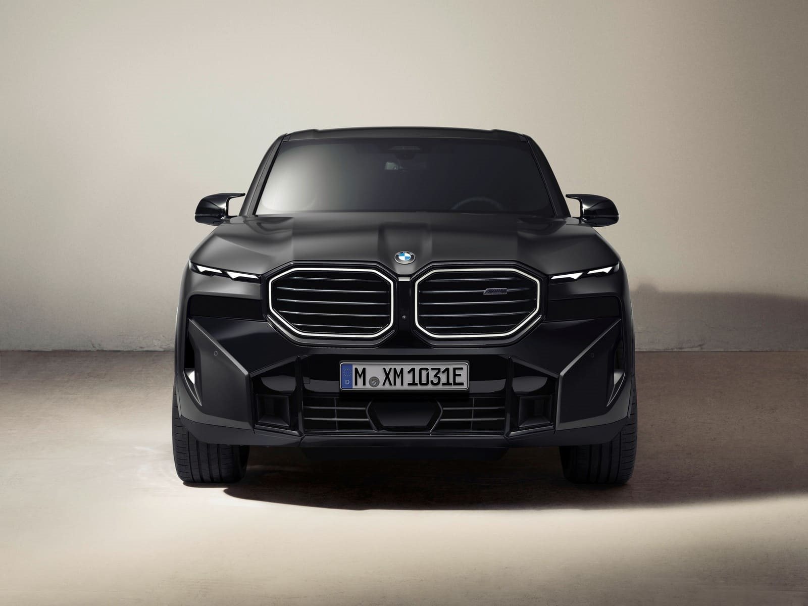 2025 - BMW XM BY KITH, foto 4
