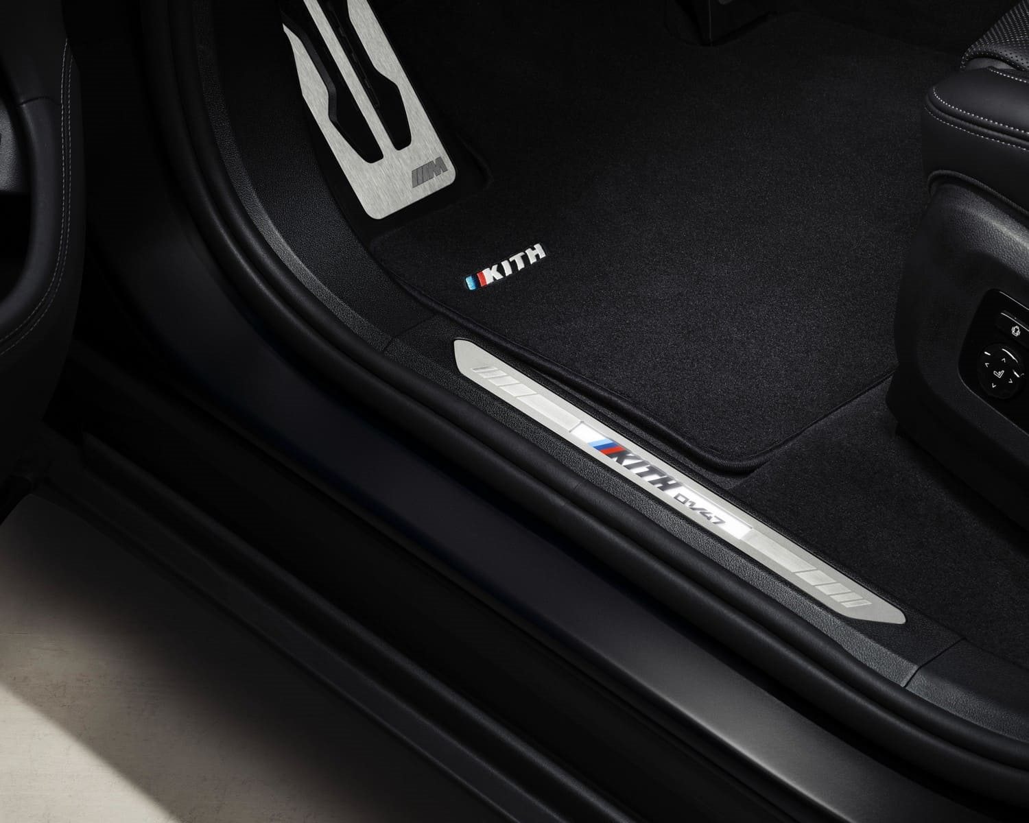 2025 - BMW XM BY KITH, foto 8