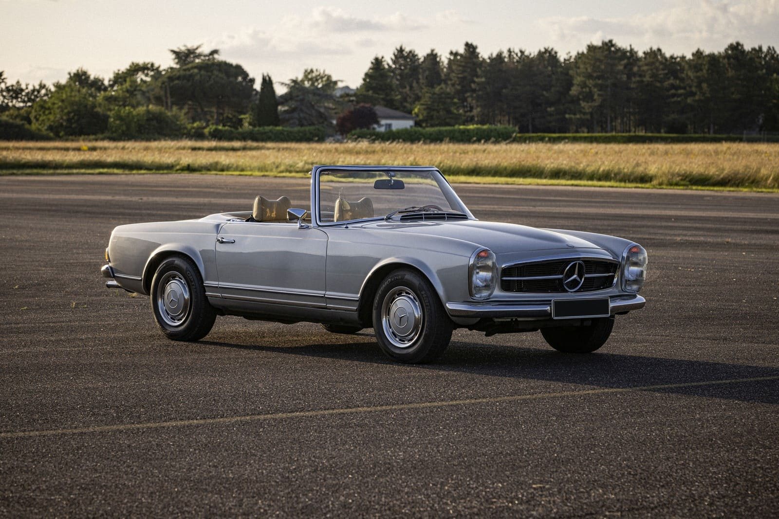 1971 - MERCEDES-BENZ 280 SL SILVER GREY, foto 1