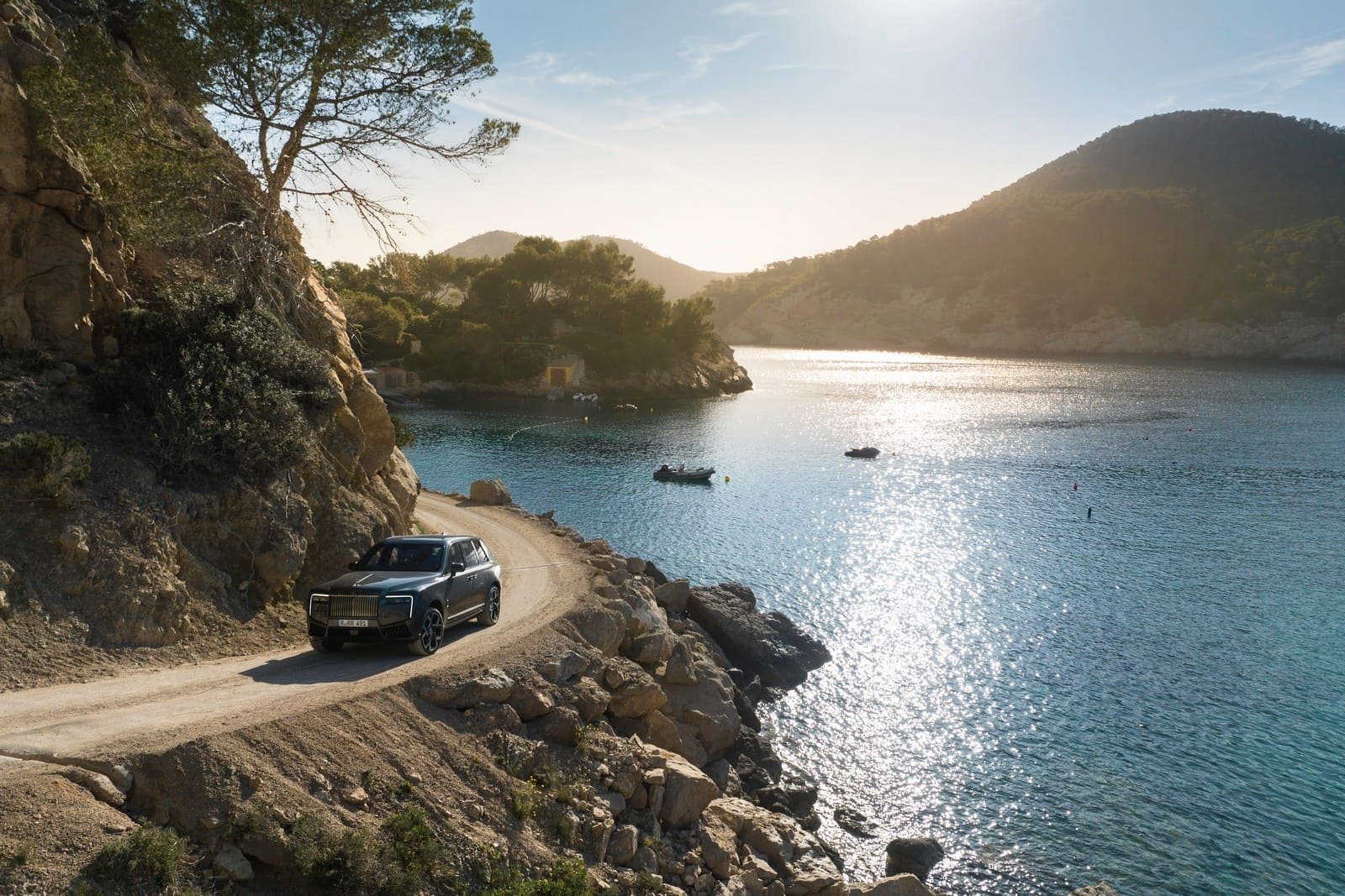 2025 - ROLLS-ROYCE CULLINAN SERIES II BLACK BADGE ‘CAPTAIN’ IN GUNMETAL, foto 6