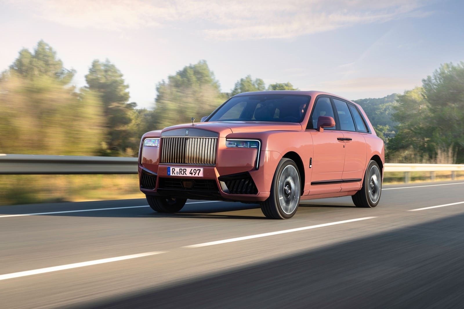 2025 - ROLLS-ROYCE CULLINAN SERIES II BLACK BADGE ‘DISRUPTOR’ IN MORGANITE, foto 1
