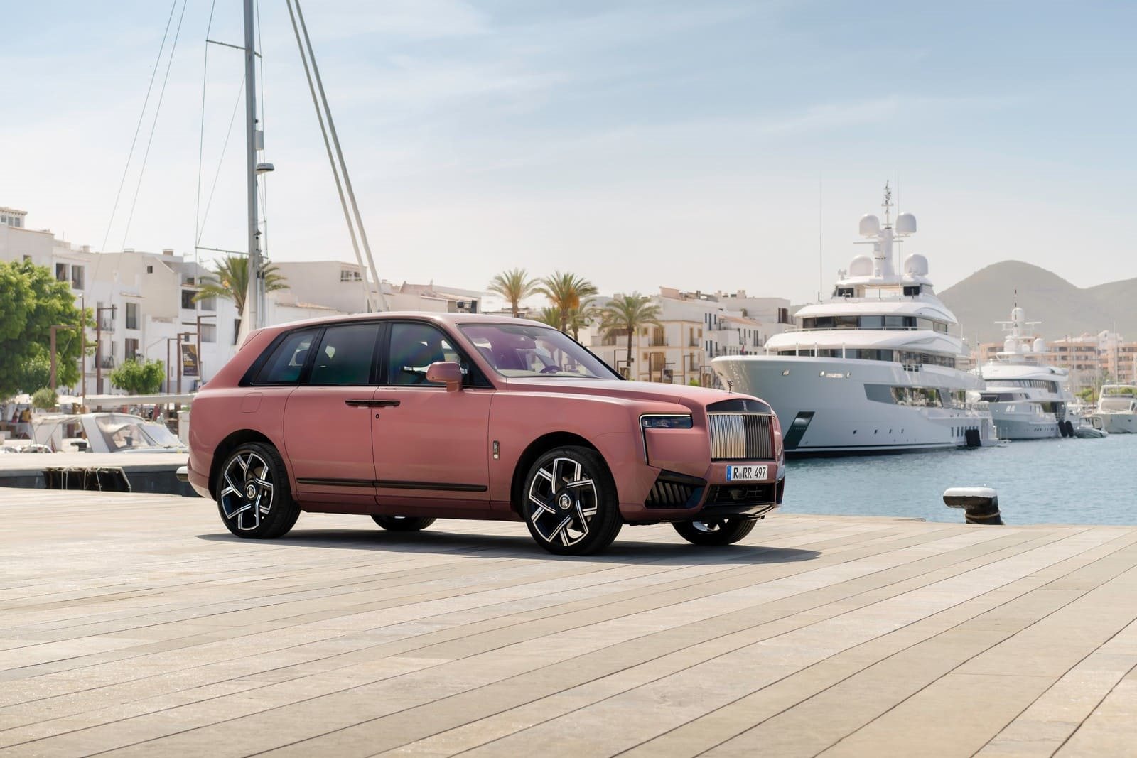 2025 - ROLLS-ROYCE CULLINAN SERIES II BLACK BADGE ‘DISRUPTOR’ IN MORGANITE, foto 3