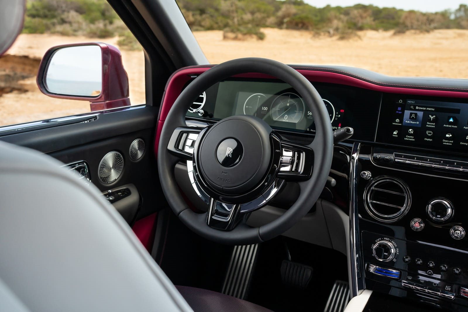 2025 - ROLLS-ROYCE CULLINAN SERIES II ‘PROTAGONIST’ IN SCALA RED, foto 4
