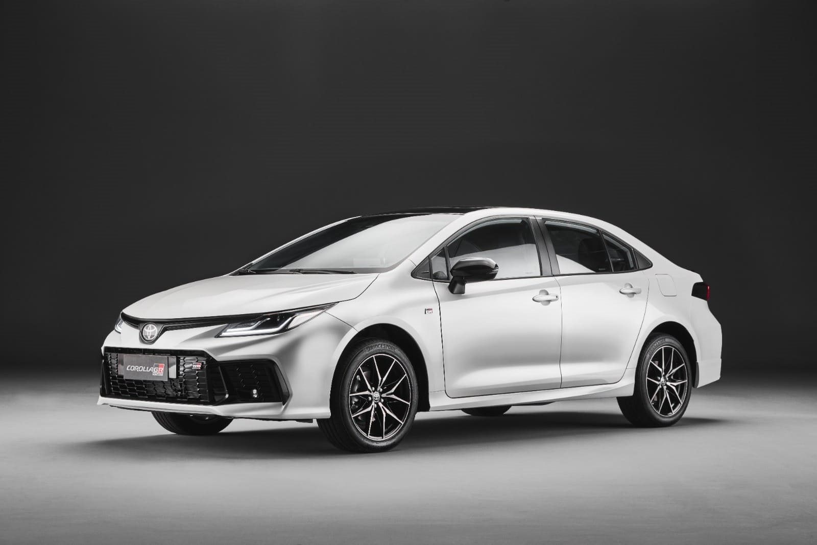 2025 - TOYOTA COROLLA BR VERSION, foto 1