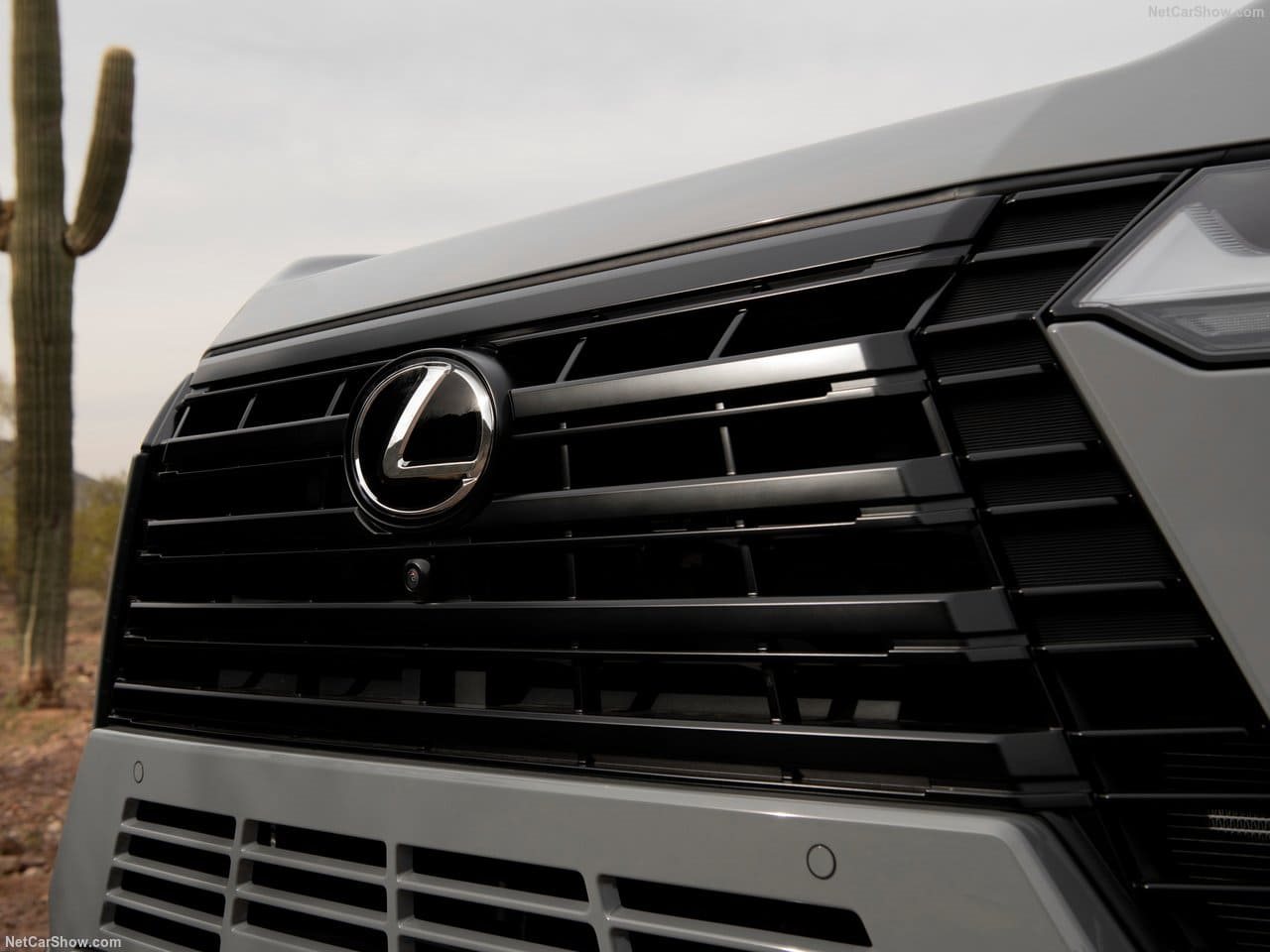 LEXUS GX, foto 217