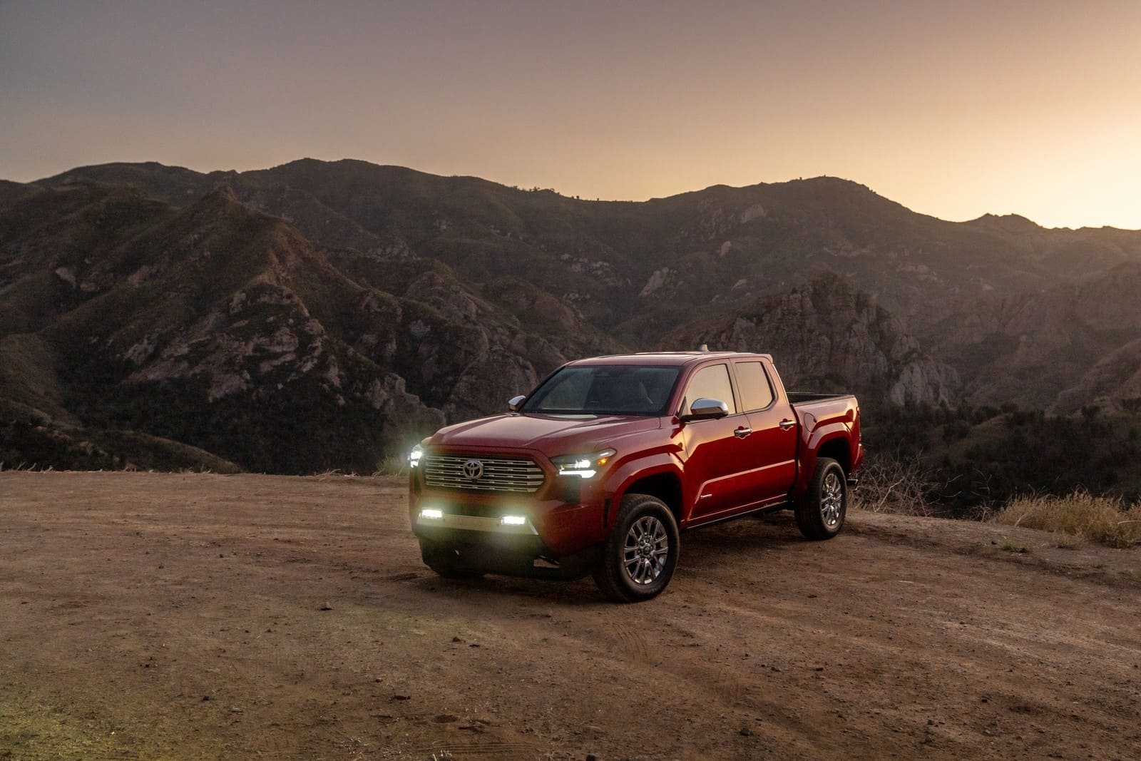 TOYOTA TACOMA, foto 3
