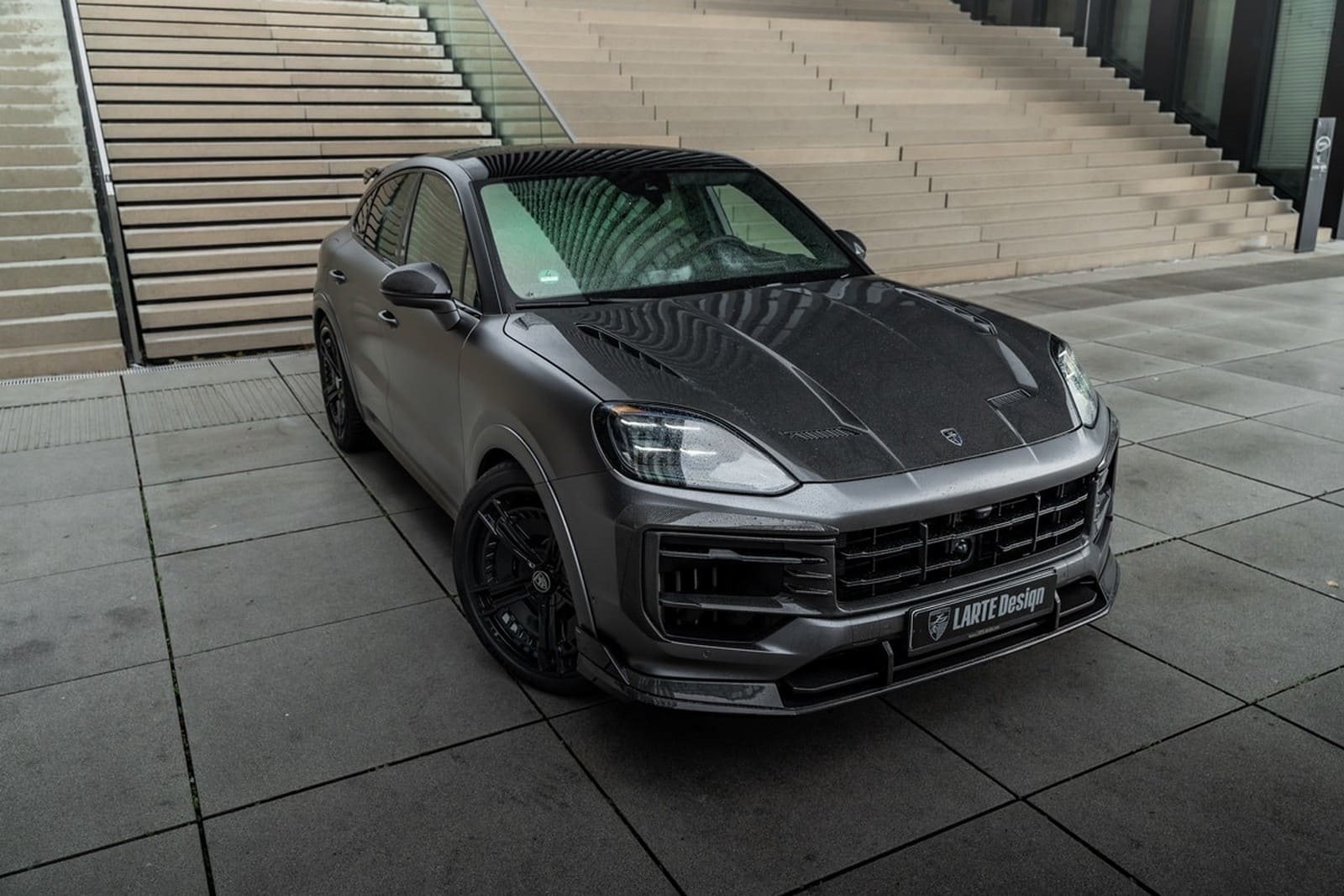 2025 - PORSCHE CAYENNE S COUPE BY LARTE DESIGN, foto 8
