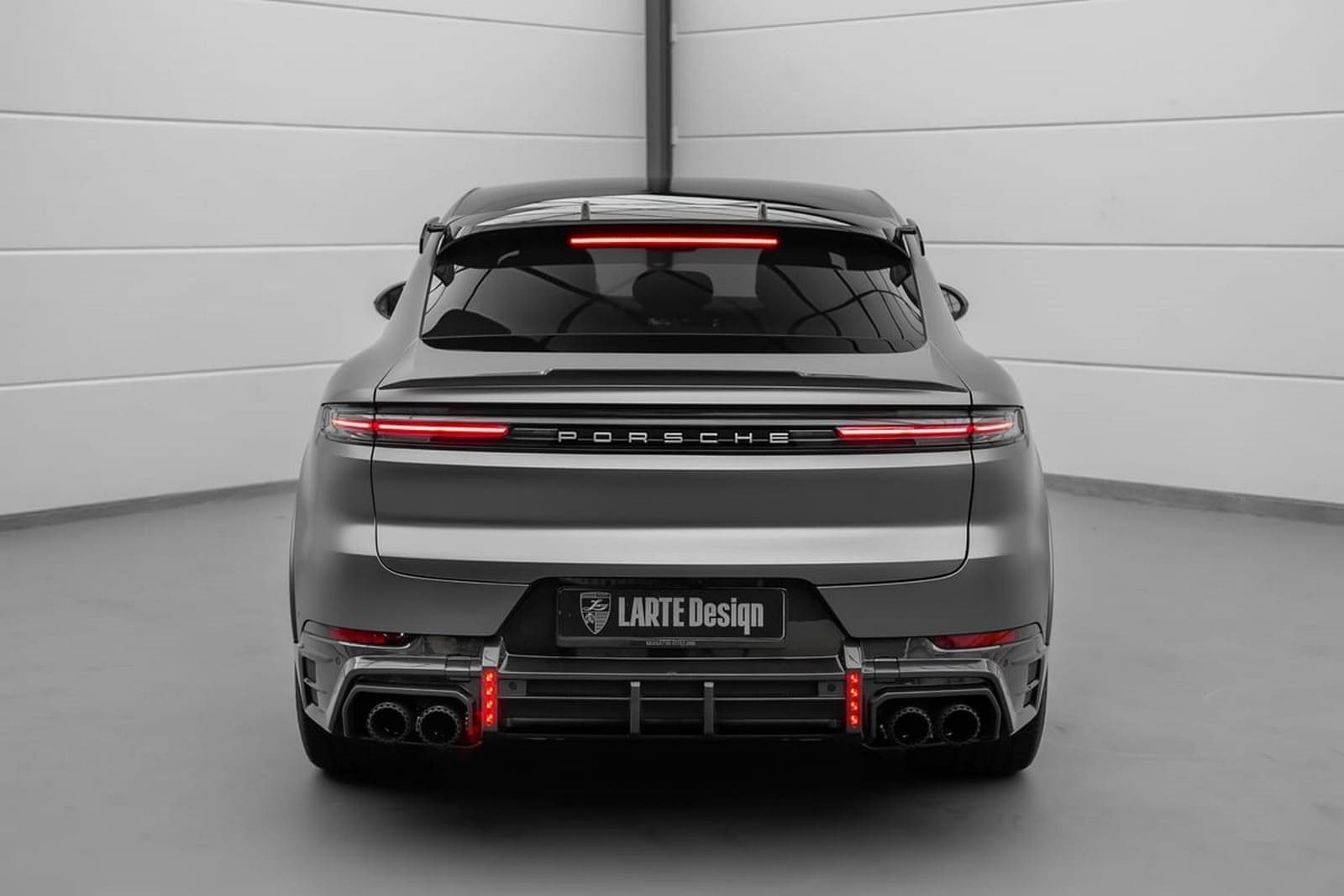 2025 - PORSCHE CAYENNE S COUPE BY LARTE DESIGN, foto 19
