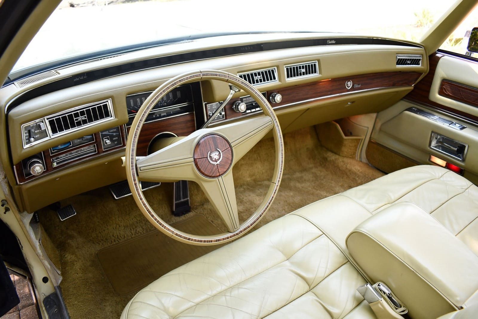 1976 - CADILLAC ELDORADO CONVERTIBLE PHOENICIAN IVORY, foto 13
