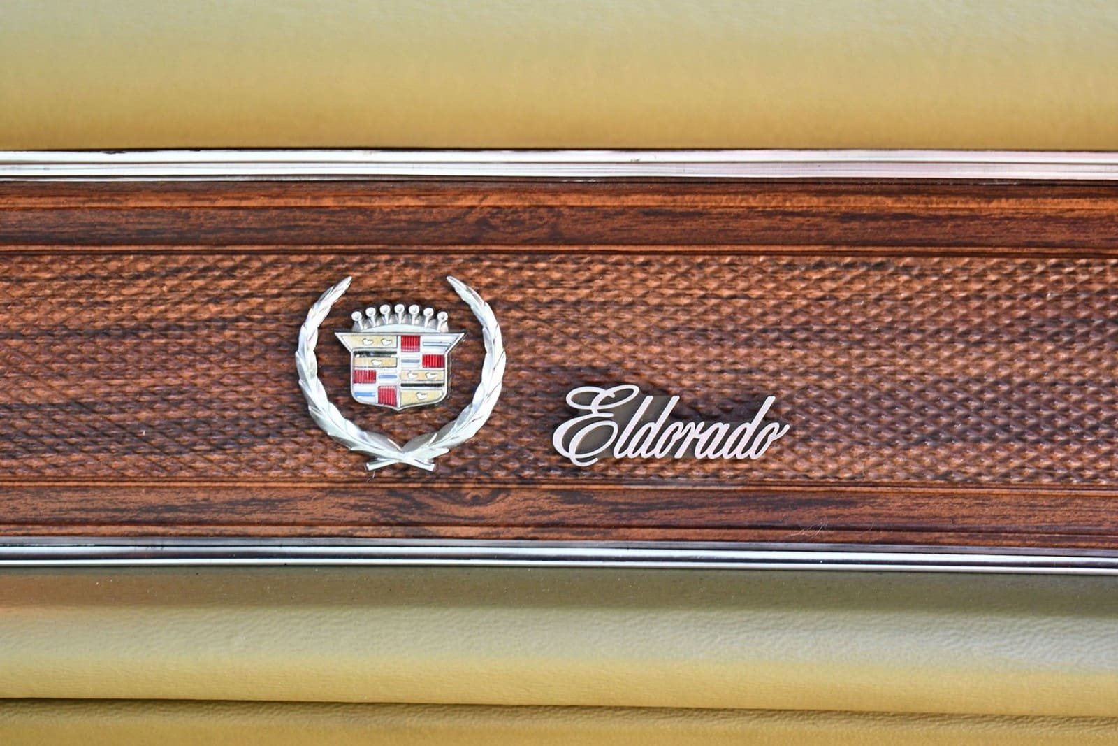 1976 - CADILLAC ELDORADO CONVERTIBLE PHOENICIAN IVORY, foto 32