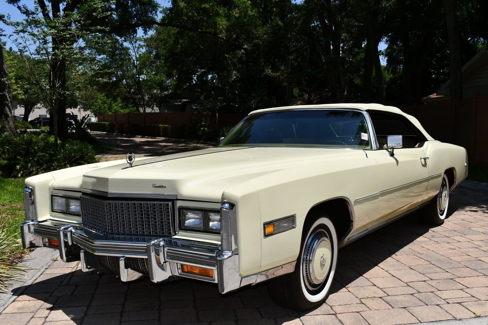 1976 - CADILLAC ELDORADO CONVERTIBLE PHOENICIAN IVORY, foto 41